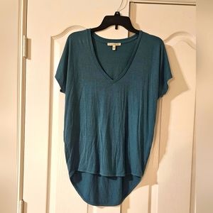 Express Ultra Soft Tee Shirt Small